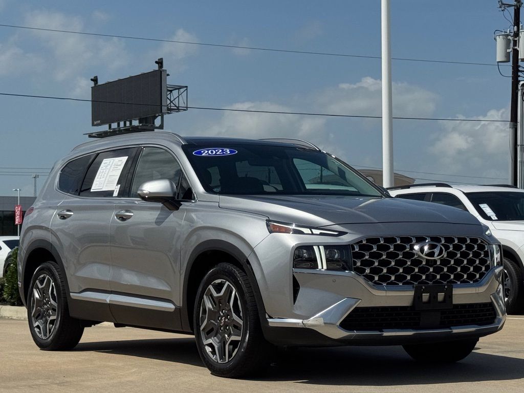 2023 Hyundai Santa Fe Limited Silver at Community Toyota
