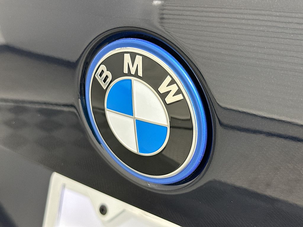 Thumbnail: 2026 BMW X5 - 22
