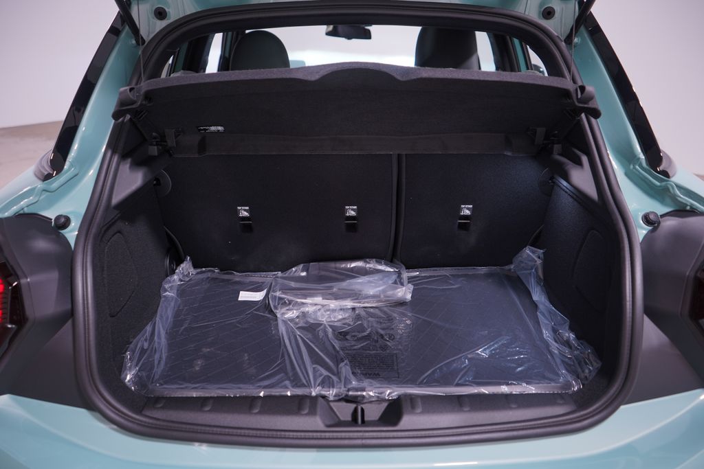 Thumbnail: 2026 MINI Cooper - 19