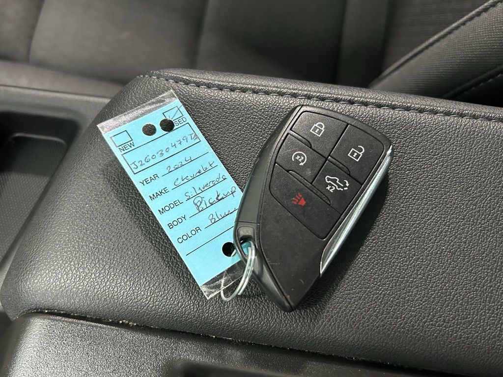 Used 2024 Glacier Blue Metallic Chevrolet Custom image 46