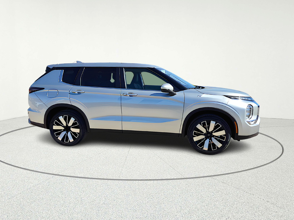 2026 Mitsubishi Outlander SE - 7