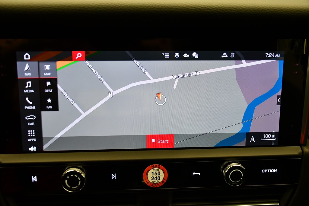 Thumbnail: 2026 Porsche Macan - 31