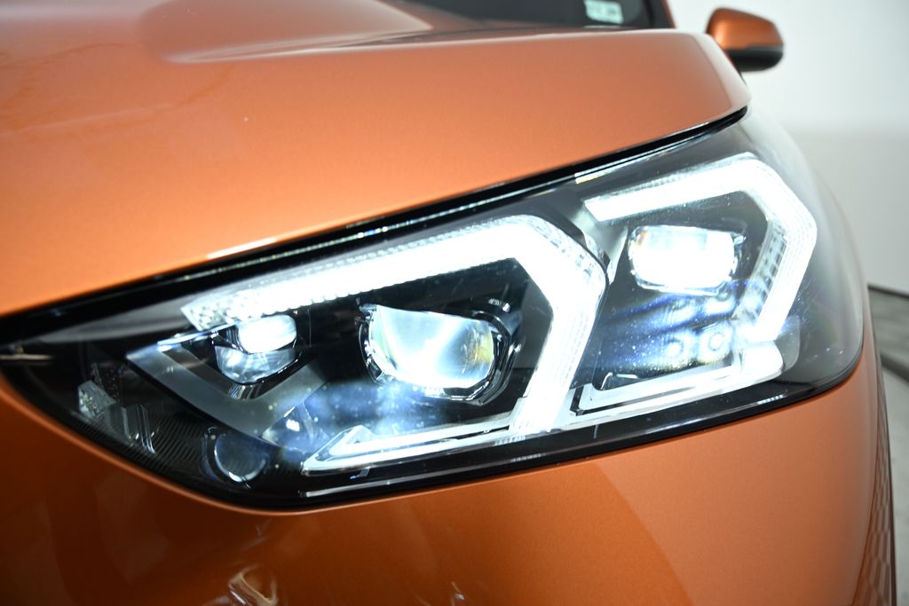 Thumbnail: 2023 BMW X1 - 9