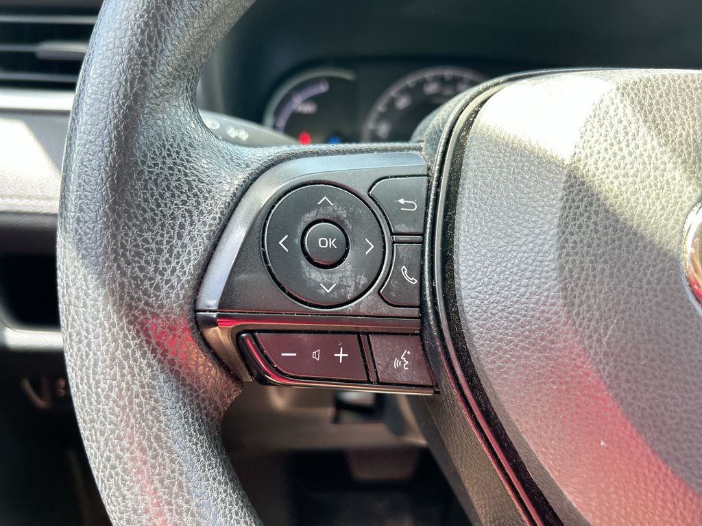Thumbnail: 2025 Toyota RAV4 - 15