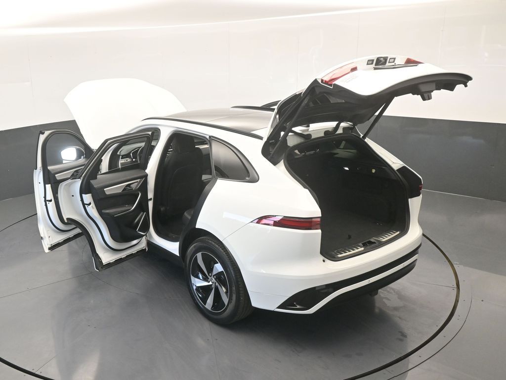 Used 2024 White Jaguar P250 R-Dynamic S image 68