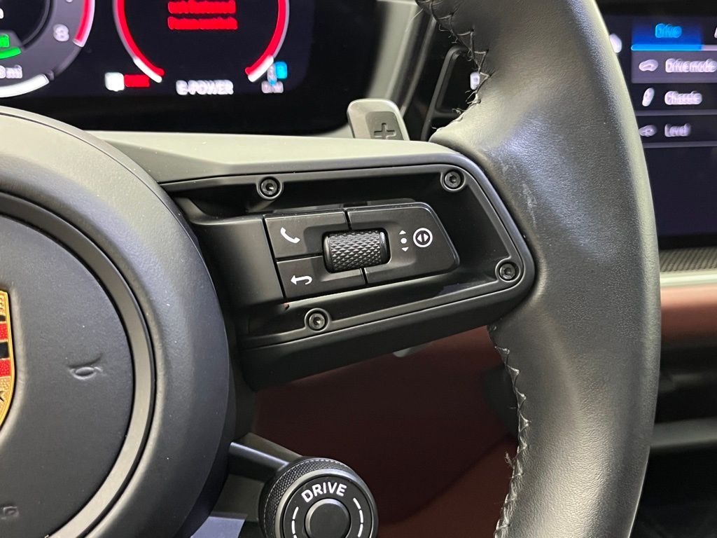 Thumbnail: 2024 Porsche Cayenne - 14