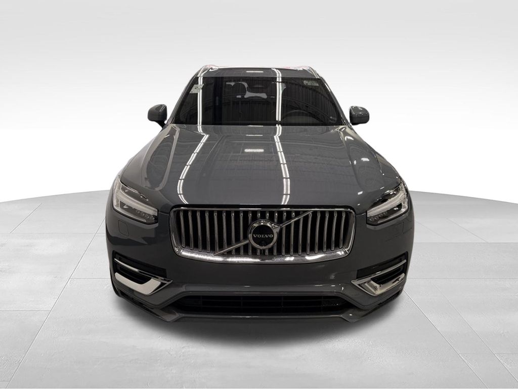 Thumbnail: 2023 Volvo XC90 - 8