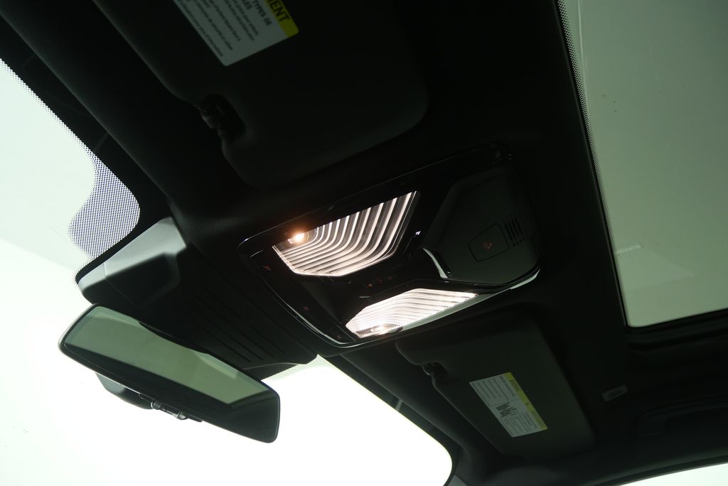 Thumbnail: 2025 BMW X5 - 23