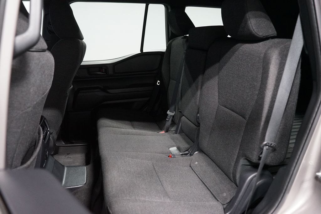 Thumbnail: 2025 Toyota Land Cruiser - 31