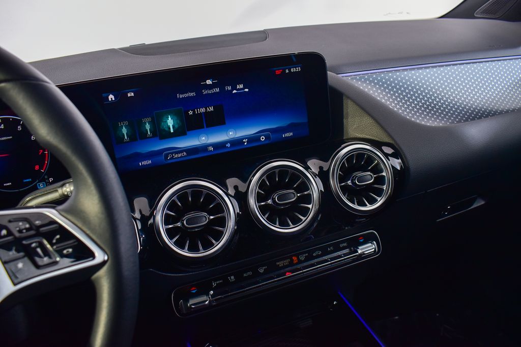 Thumbnail: 2026 Mercedes-Benz GLA - 15