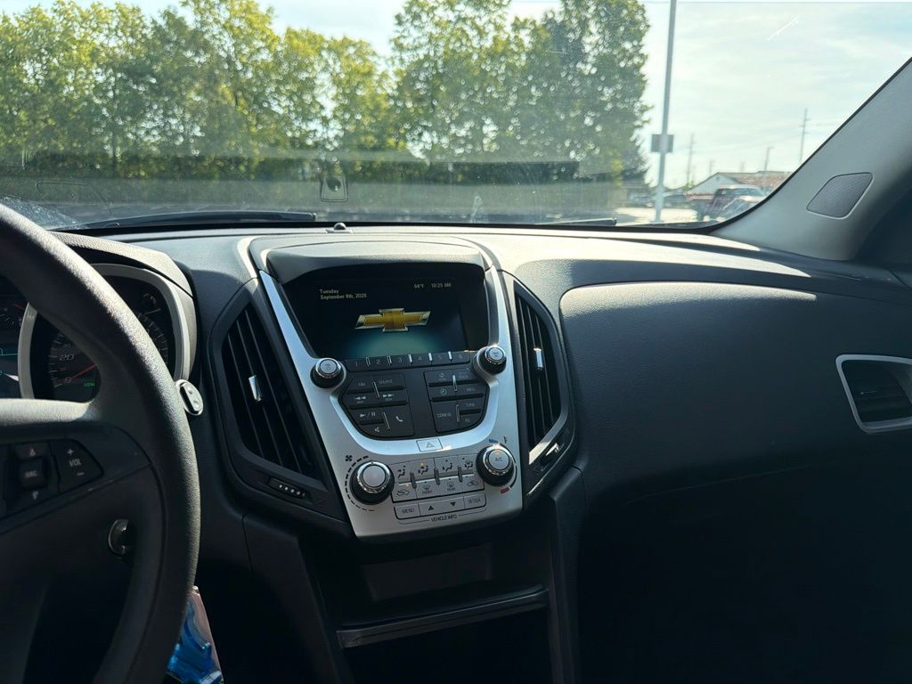 Thumbnail: 2017 Chevrolet Equinox - 14