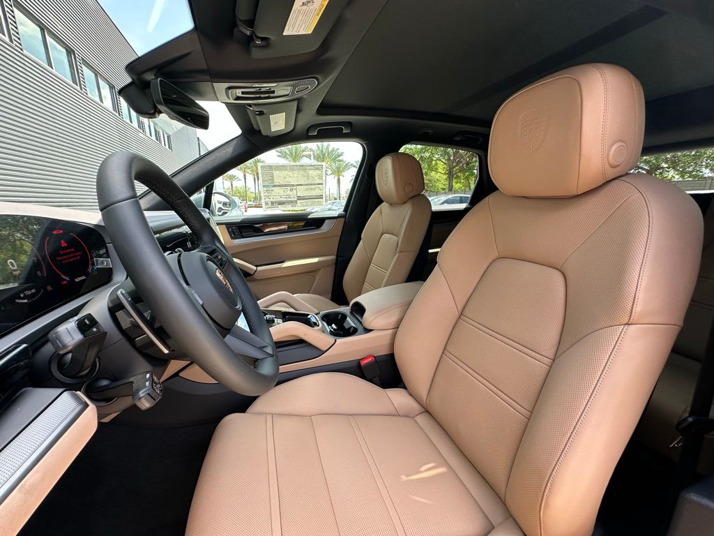 Thumbnail: 2026 Porsche Cayenne - 5