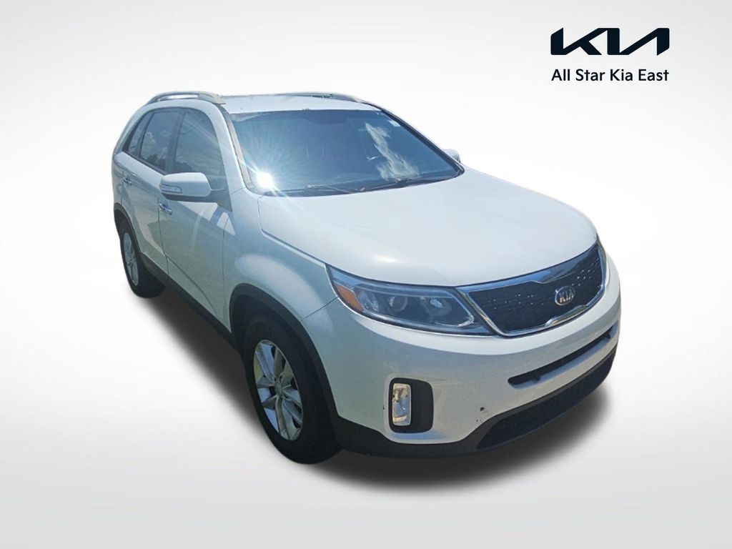 Snow White Pearl 2015 Kia Sorento SUV / Crossover Front-Wheel Drive 6-Speed Automatic