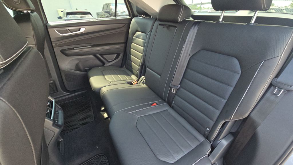 2026 Volkswagen Atlas Cross Sport