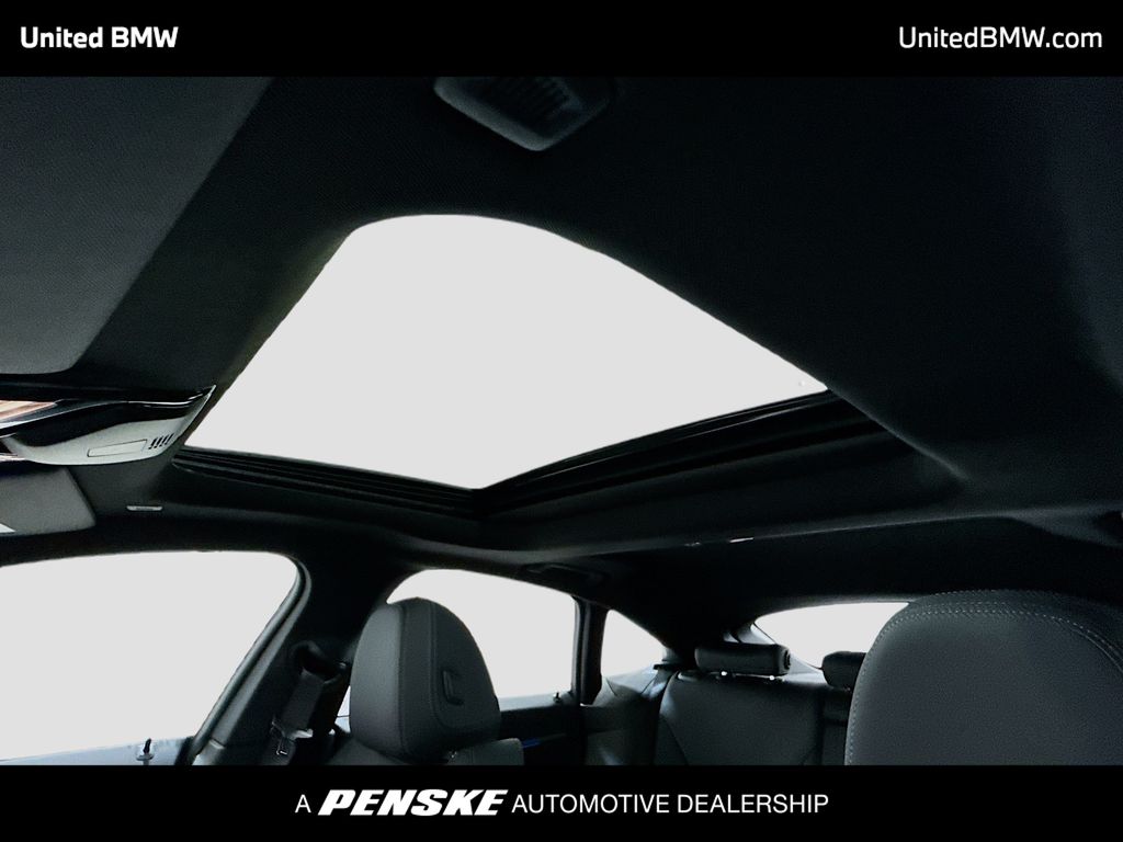 Thumbnail: 2026 BMW i4 - 12