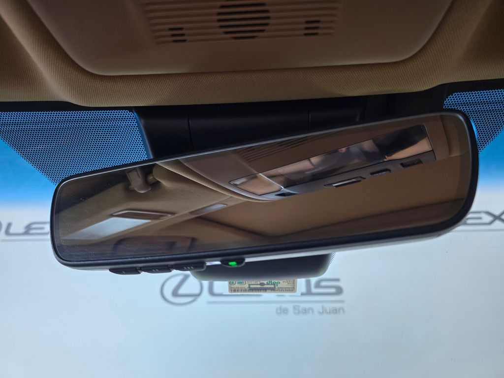 Thumbnail: 2025 Lexus ES - 20