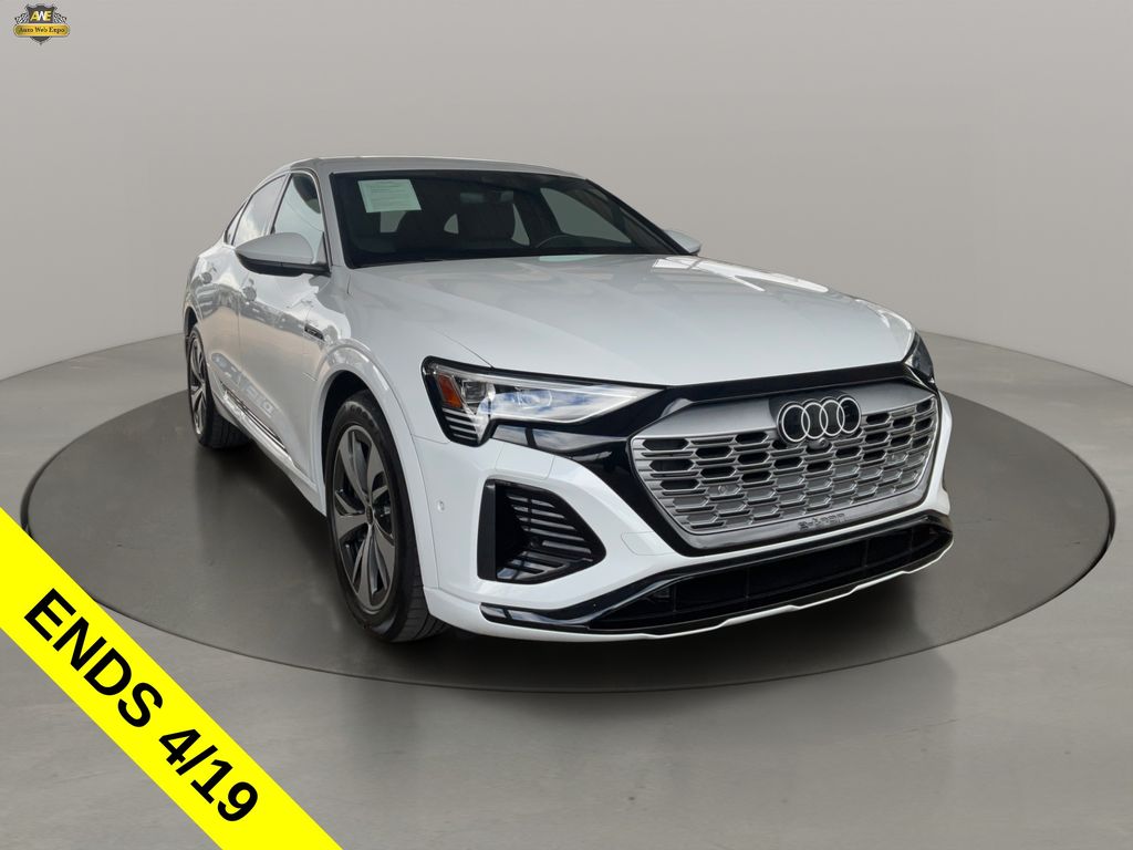 Glacier White Metallic 2024 Audi Q8 e-tron Sportback quattro Premium Plus S line AWD Sedan All-Wheel Drive Automatic