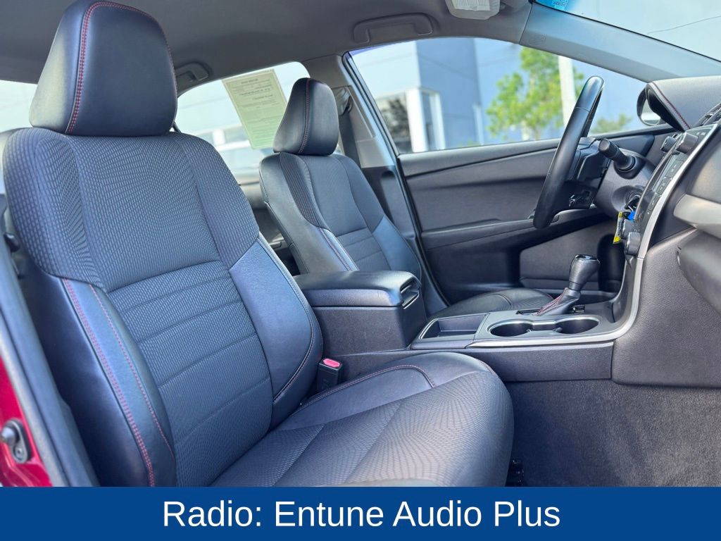 2016 Toyota Camry SE