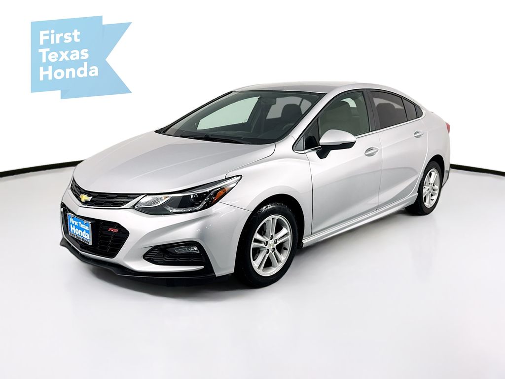 2018 Chevrolet Cruze LT photo