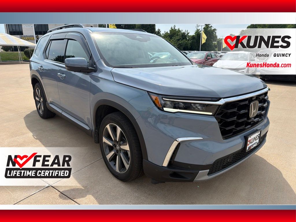 Gray (Modern Steel Metallic) 2025 Honda Pilot SUV / Crossover All-Wheel Drive Automatic