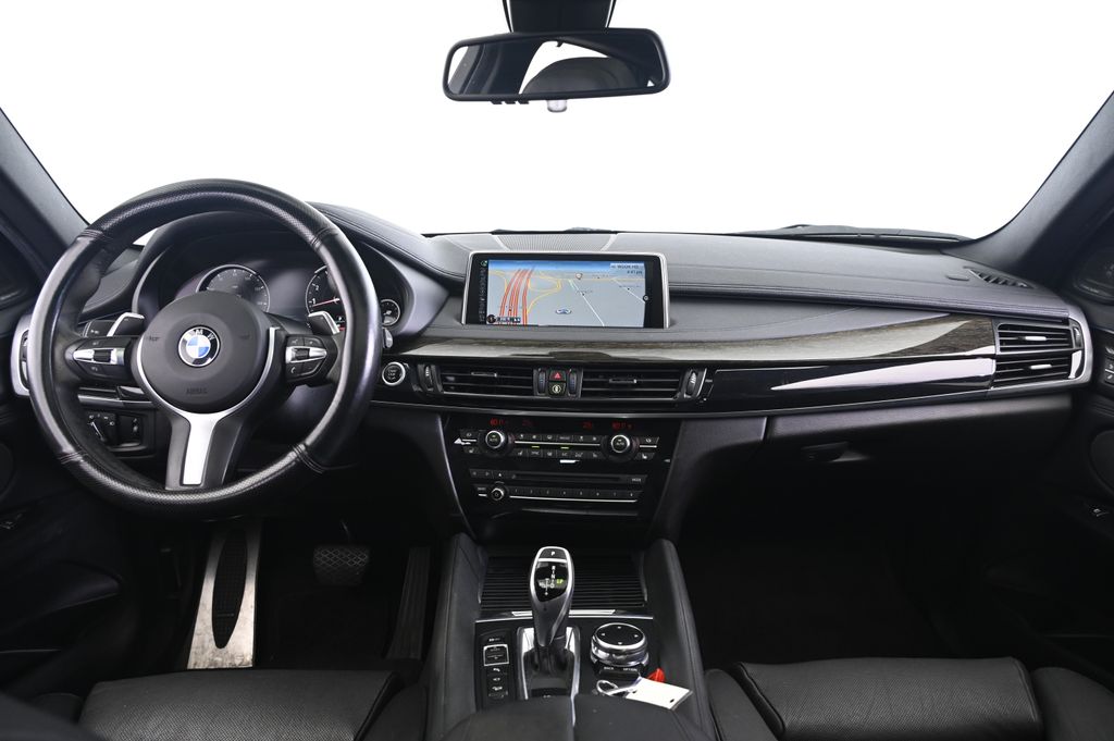 Thumbnail: 2016 BMW X6 - 31