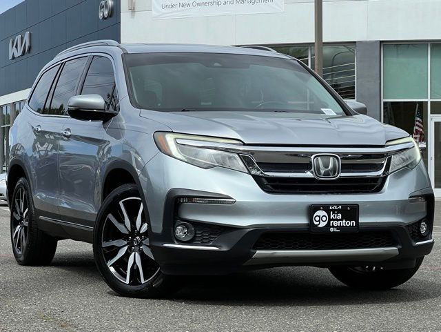 Lunar Silver Metallic 2019 Honda Pilot SUV / Crossover Front-Wheel Drive 9-Speed Automatic