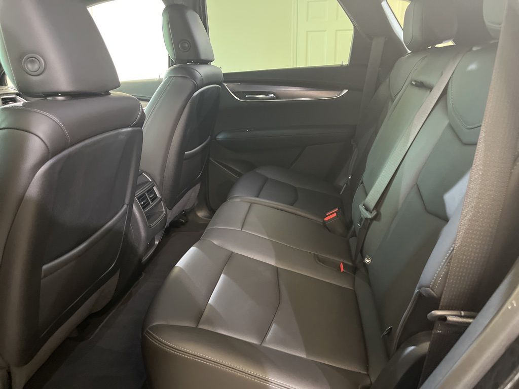 used 2023 Cadillac XT5 car, priced at $30,500