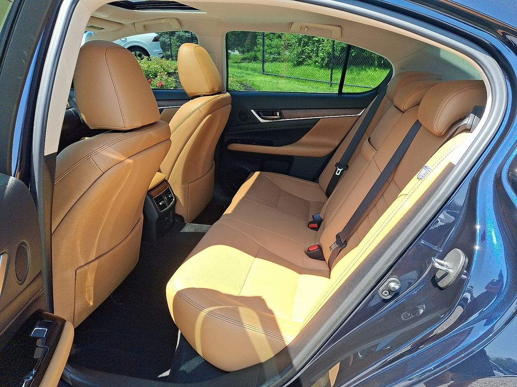 Thumbnail: 2020 Lexus GS - 10
