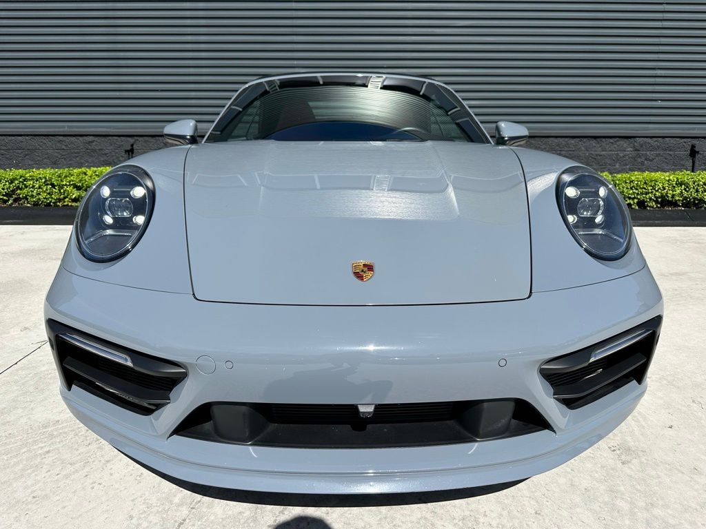 Thumbnail: 2023 Porsche 911 - 8