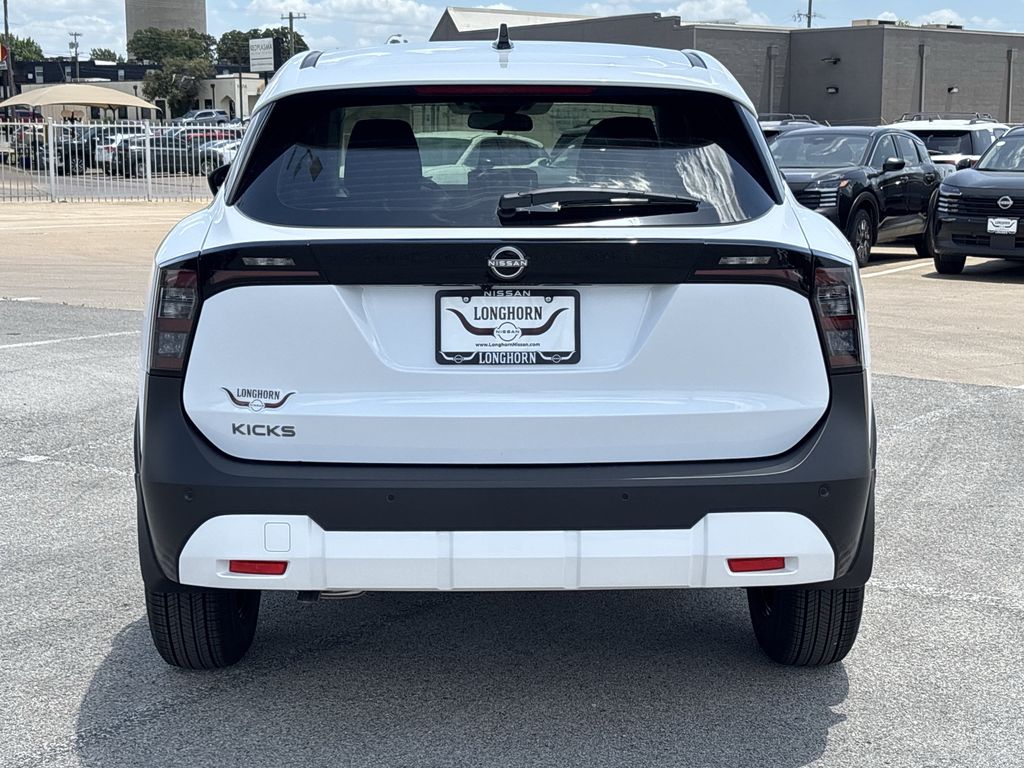 New 2026 Nissan Kicks SUV