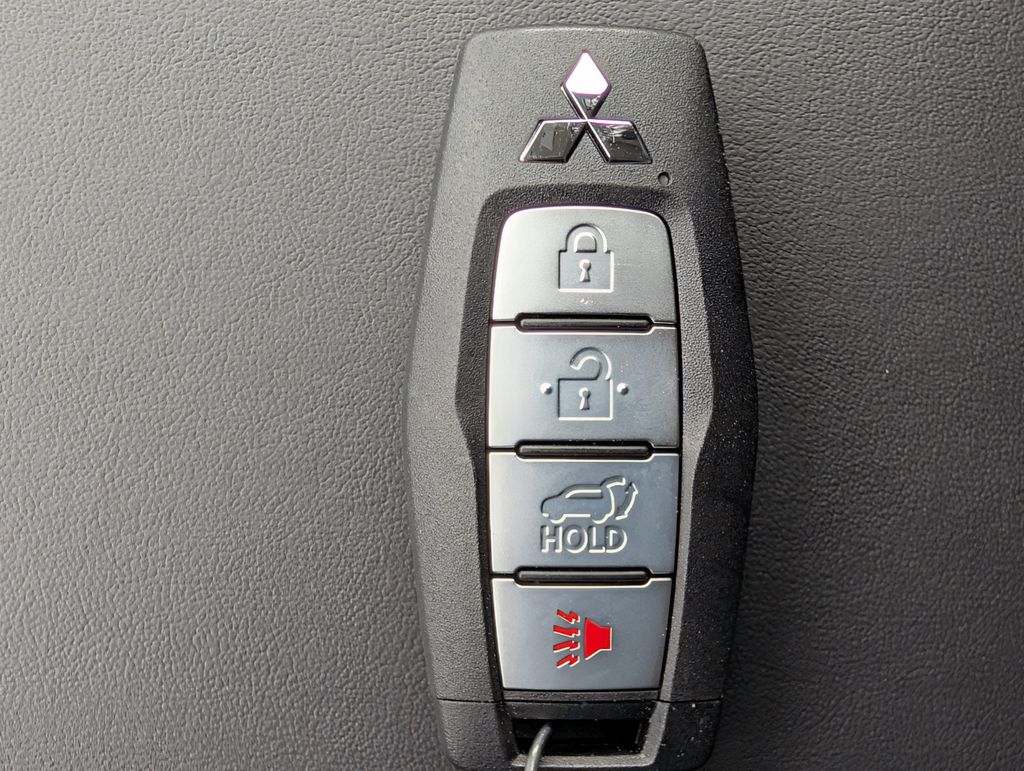 New 2026 Mitsubishi Outlander SUV