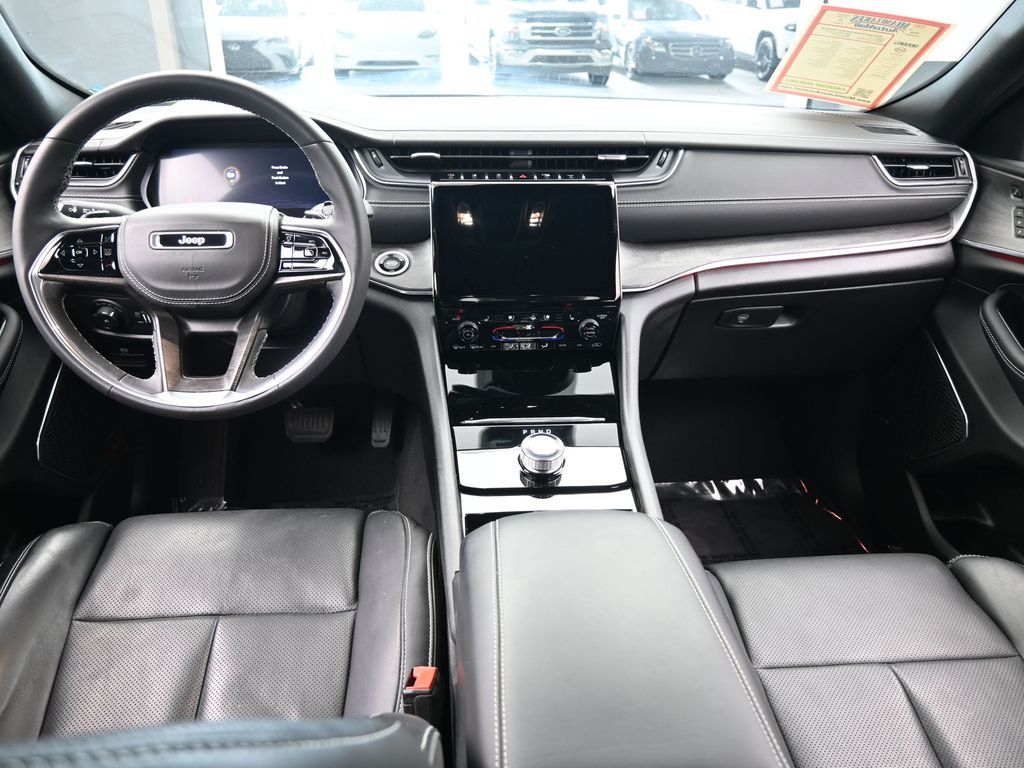 Used 2023 Velvet Red Pearlcoat Jeep Overland image 41