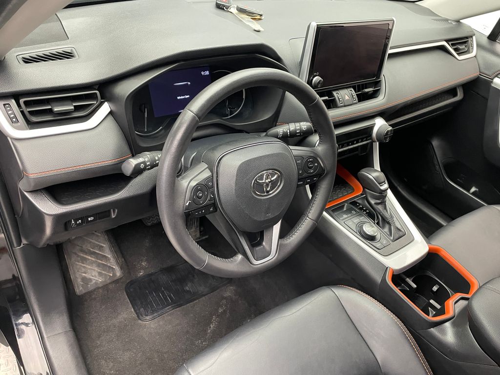 2023 Toyota RAV4 Adventure 11
