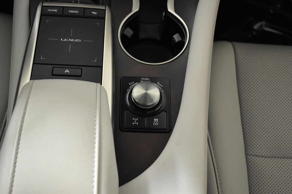 Thumbnail: 2021 Lexus RX - 25