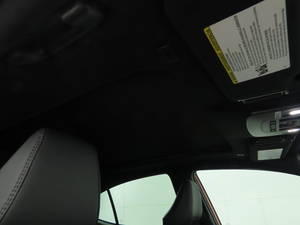 Thumbnail: 2025 Toyota Camry - 19