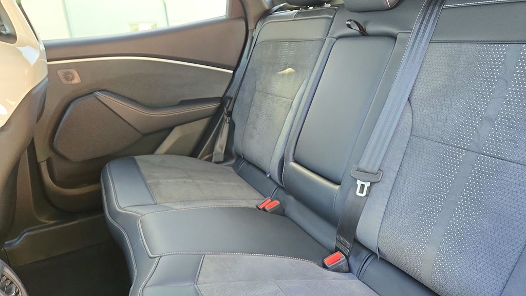 2025 Ford Mustang Mach-E