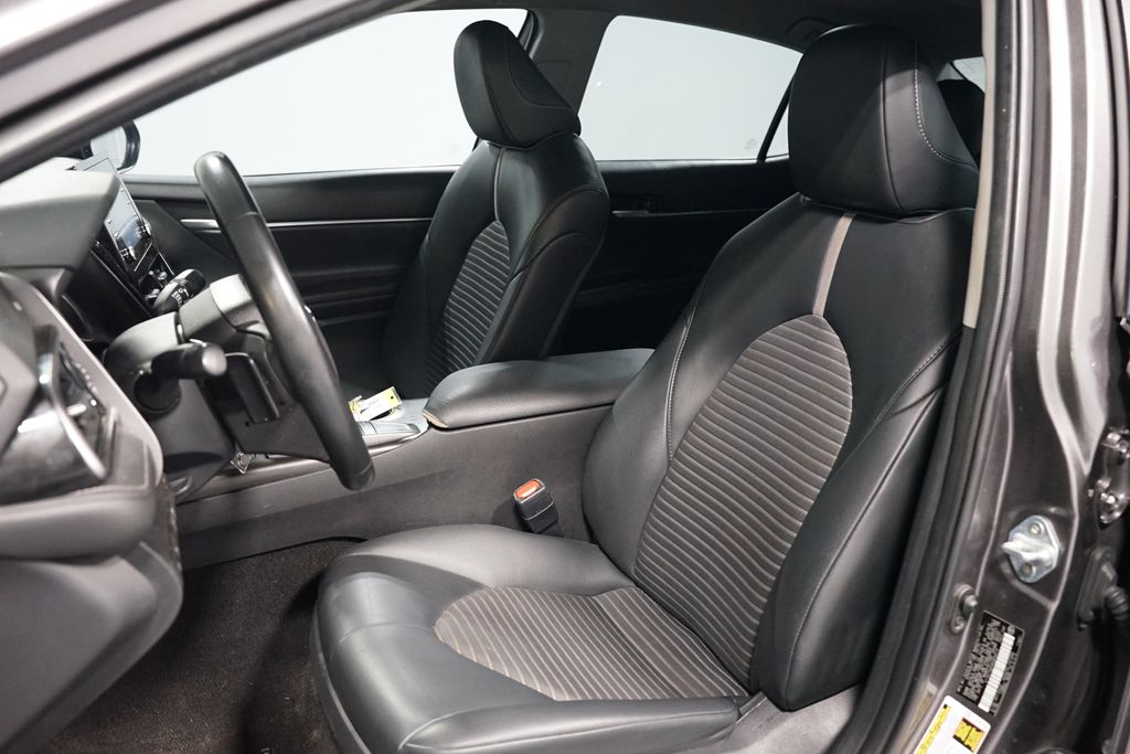 Thumbnail: 2024 Toyota Camry - 6