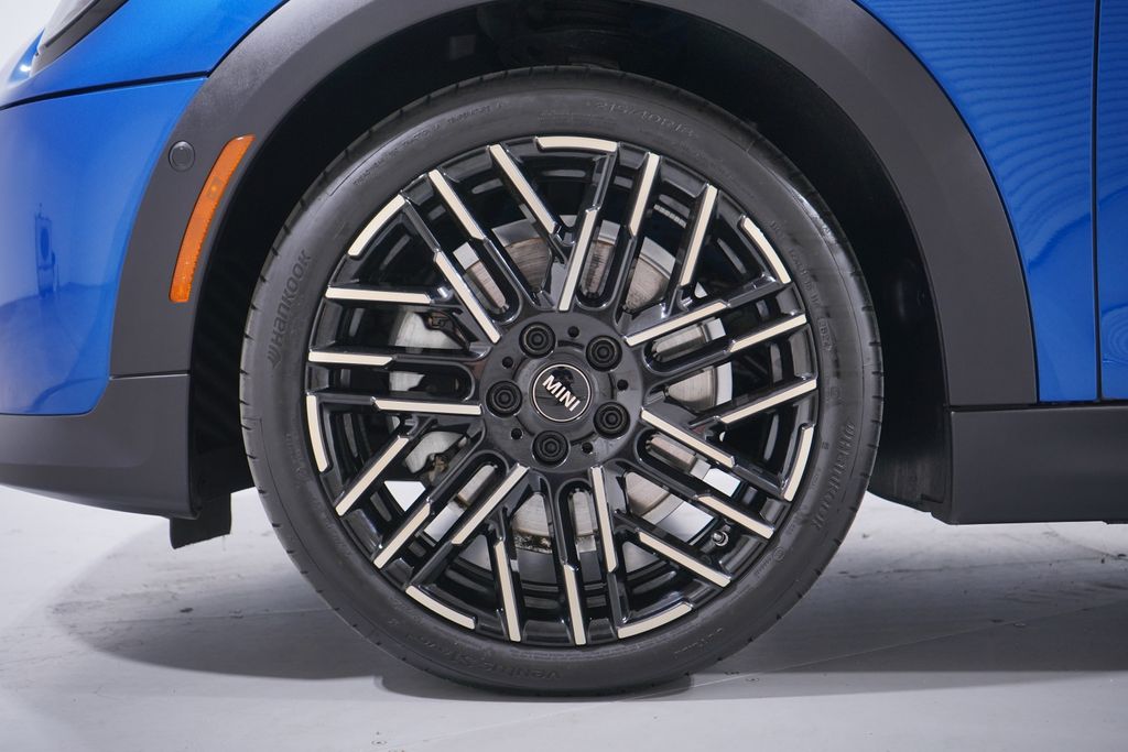 Thumbnail: 2025 MINI Cooper - 2