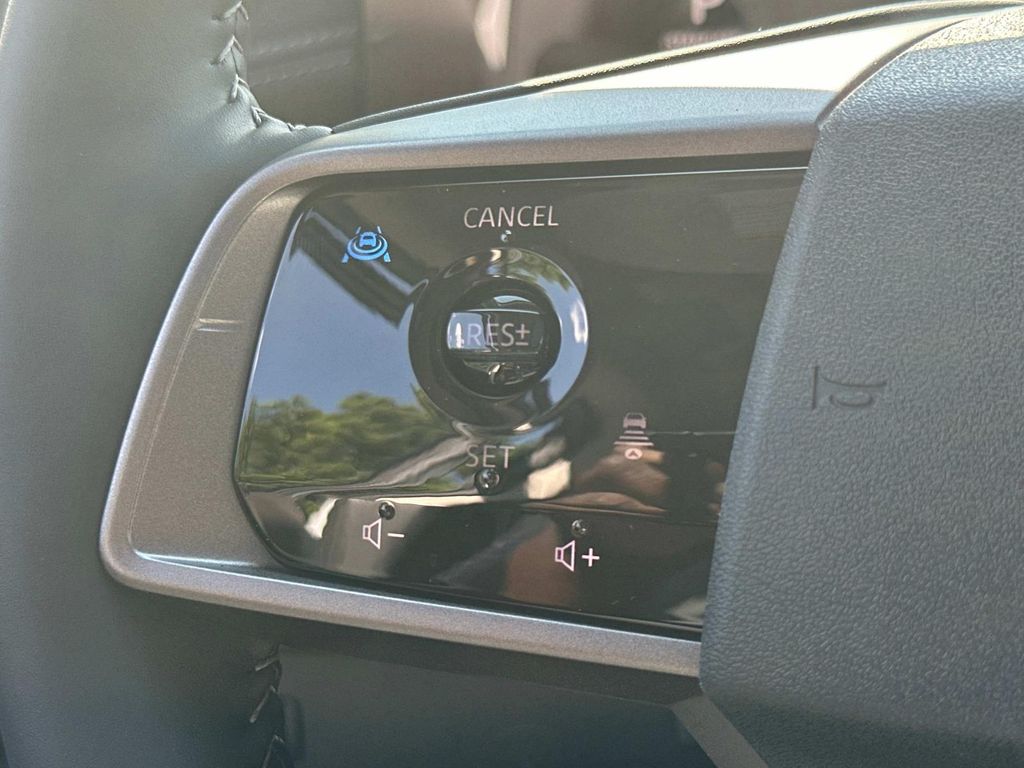 2025 Nissan Murano Platinum - Photo 9