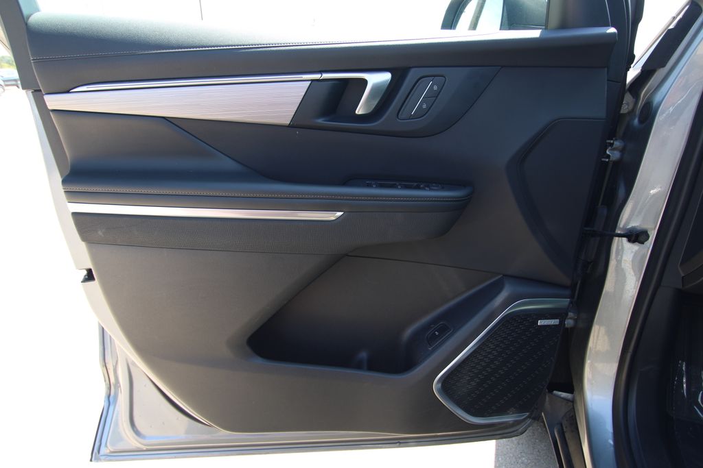 Used 2025 Buick Enclave SUV