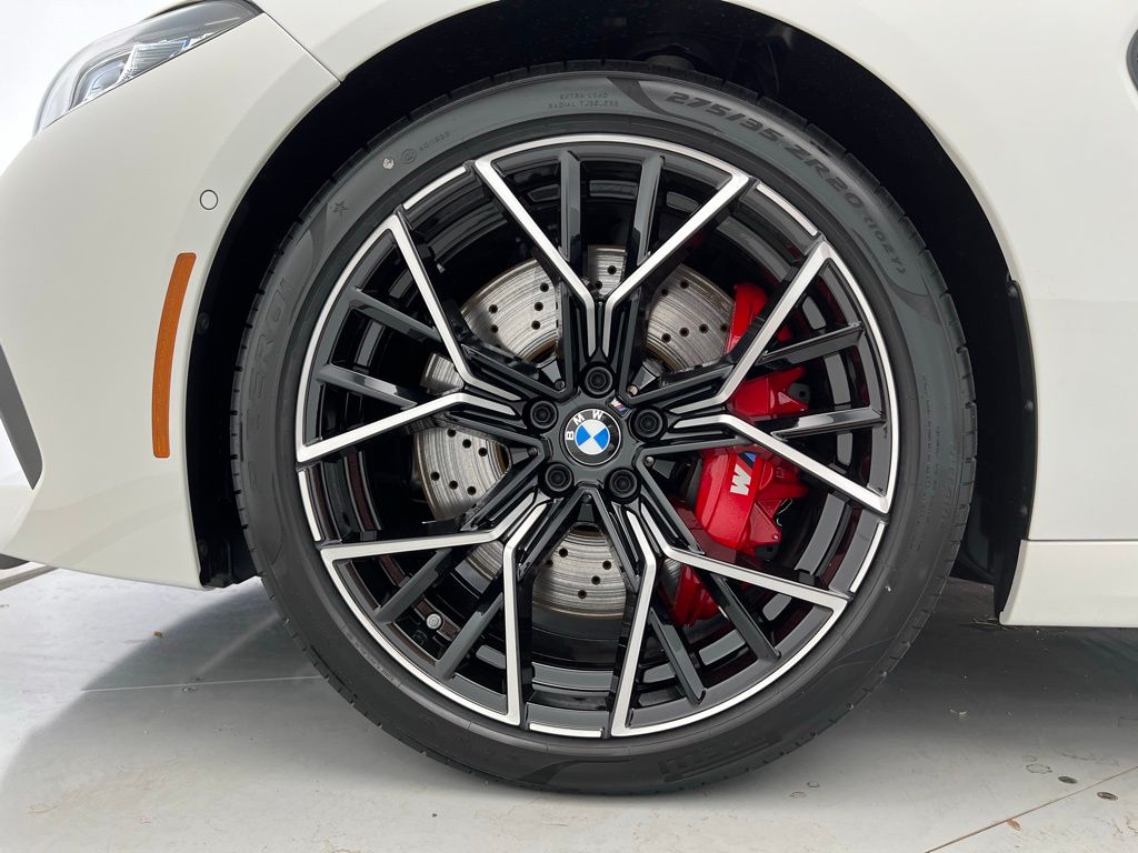 2025 BMW M8 Competition 26