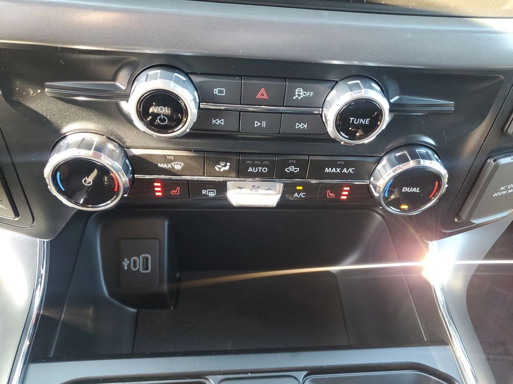 New 2026 White Ford XLT image 26