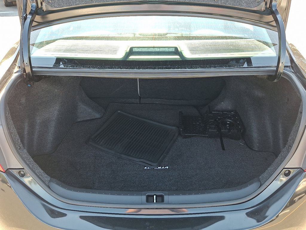Thumbnail: 2016 Toyota Corolla - 28