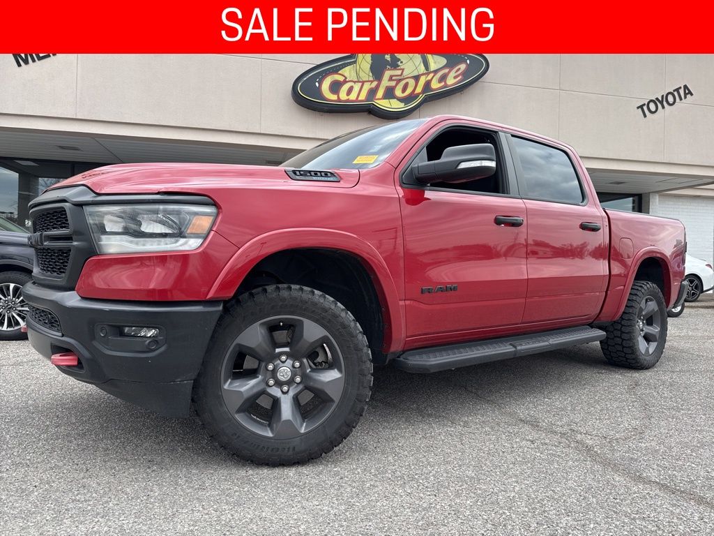 Redline 2 Coat Pearl 2022 RAM 1500 Big Horn Crew Cab 4WD Pickup Truck Four-Wheel Drive 8-Speed Automatic