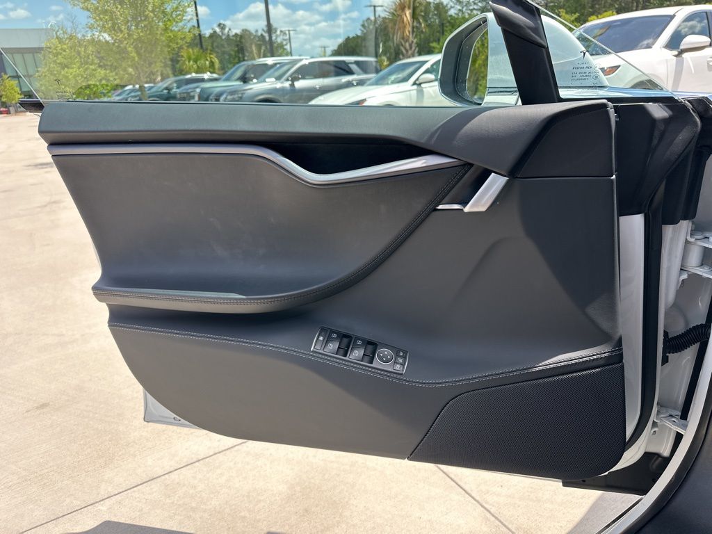 2020 Pearl White Multi-Coat Tesla Model S Long Range AWD Hatchback