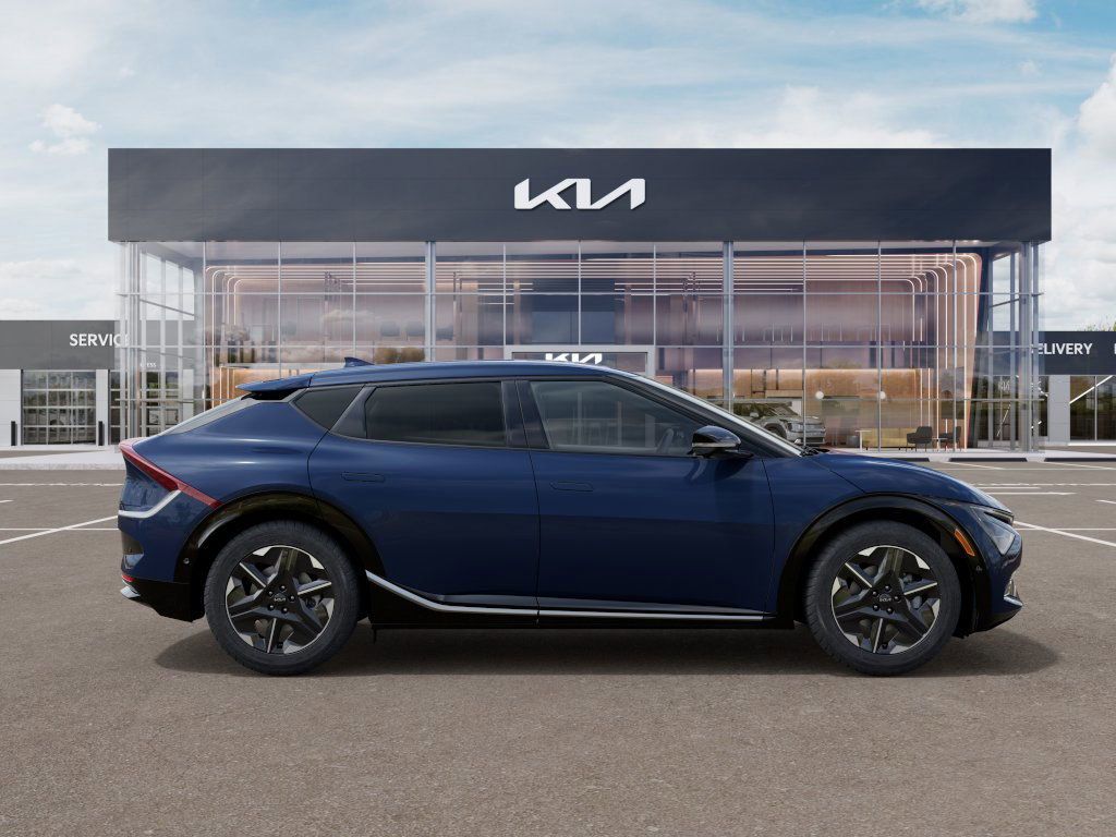 New 2025 Kia EV6 Wind