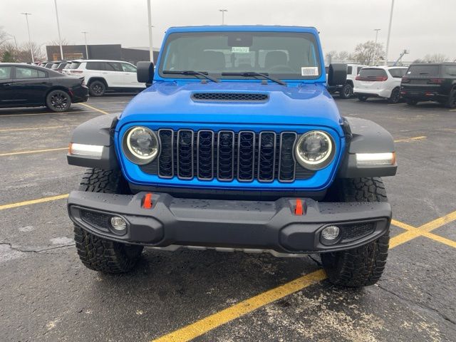 2024 Jeep Gladiator Mojave 2