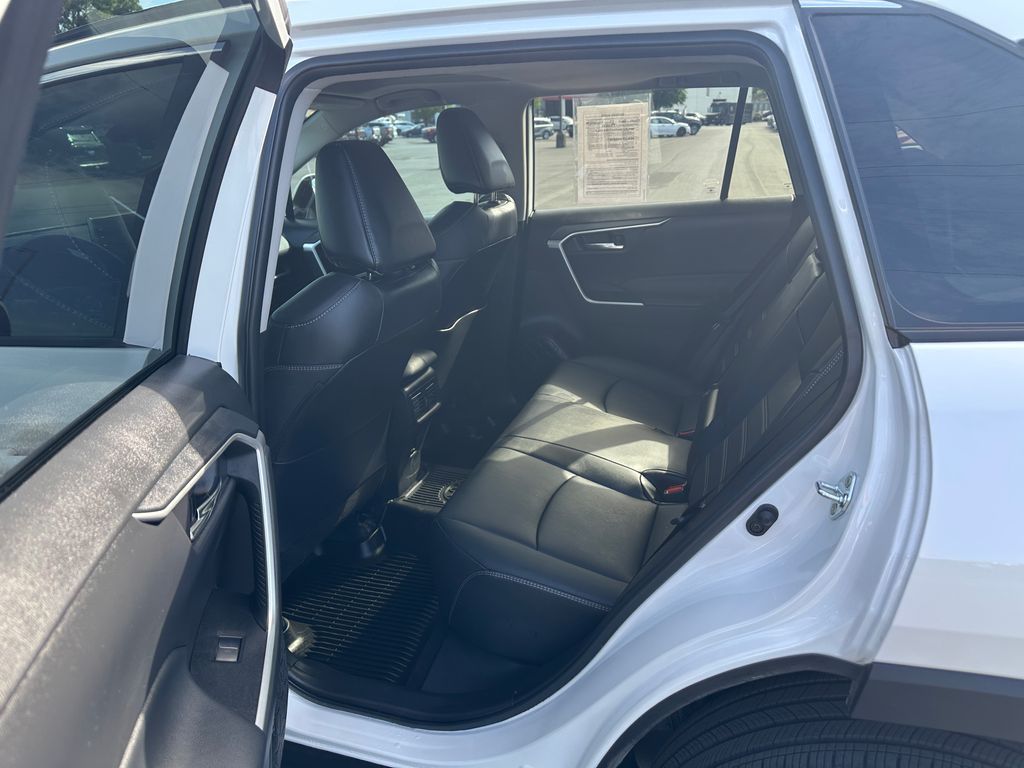 2022 Toyota RAV4 XLE Premium