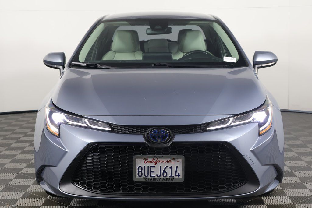 2021 Toyota Corolla LE 2