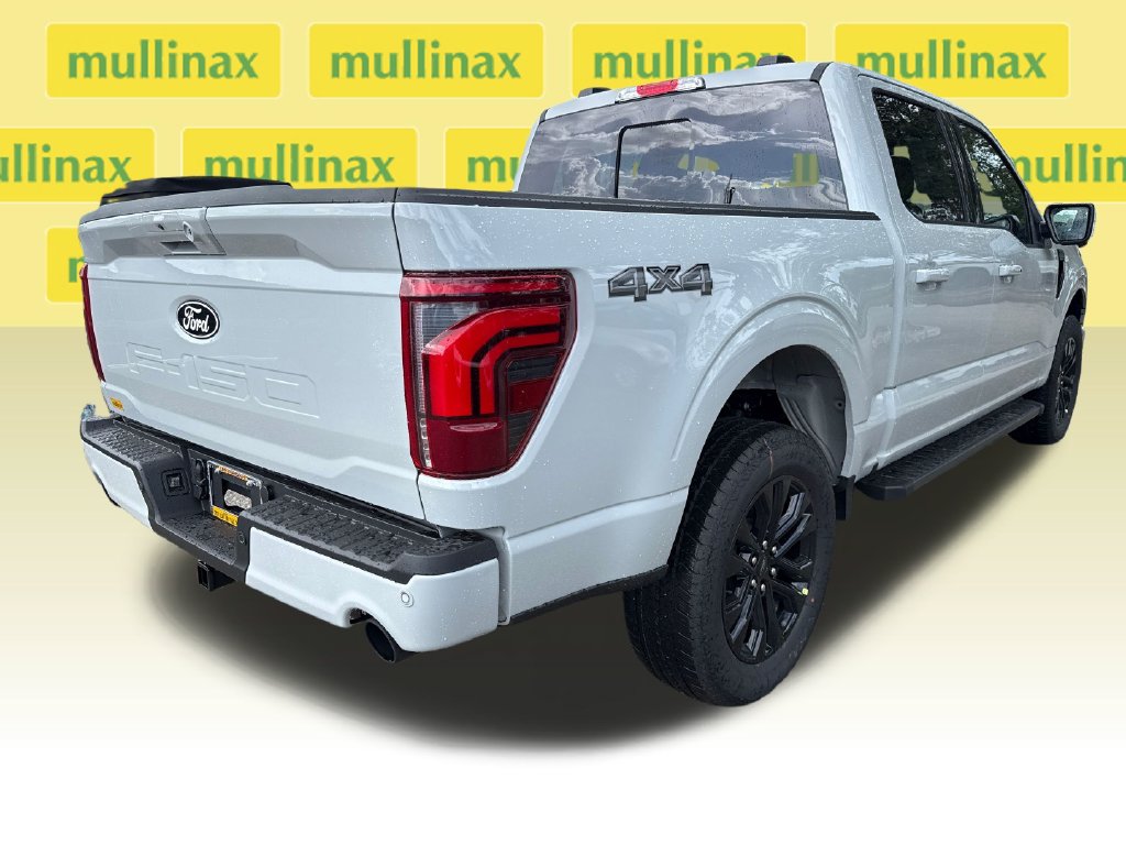 New 2026 White Ford Lariat image 15